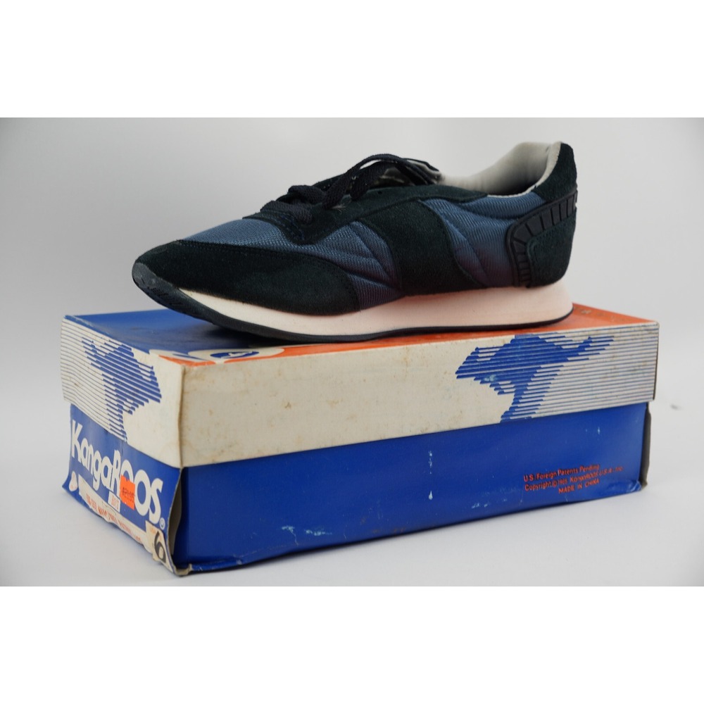 VIntage 1985 KANGAROOS Shoes Patriot Lace, Navy Blue, Size 6, New Old Stock